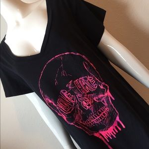 Torrid ☠️ Love Hate V Neck Tee 💀 3X
